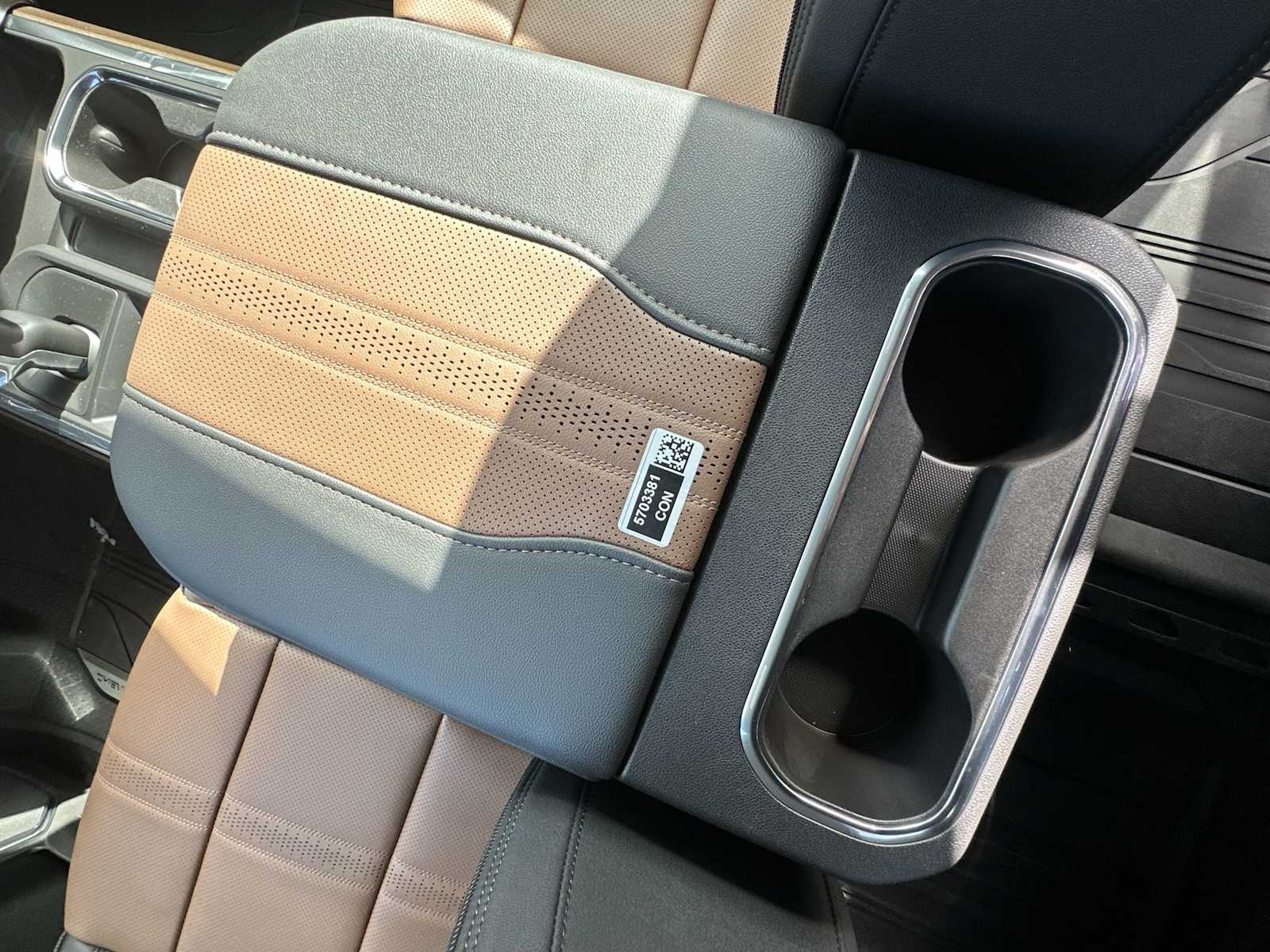 Thumbnail: 2026 Chevrolet Silverado 1500 - 21