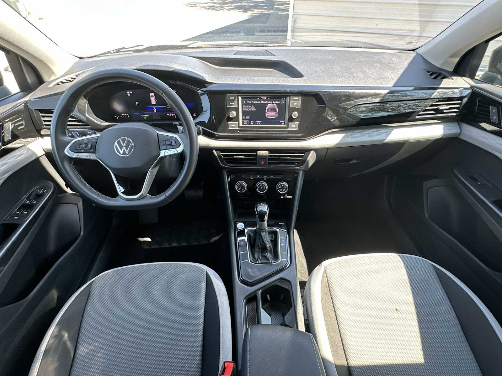 Thumbnail: 2024 Volkswagen Taos - 14
