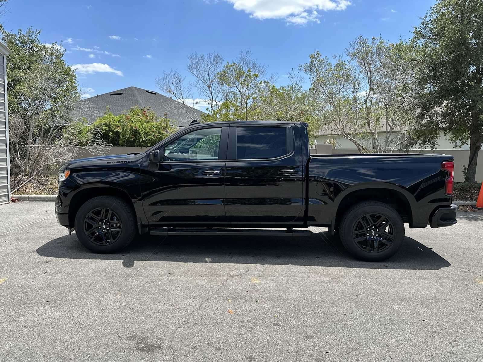 Thumbnail: 2026 Chevrolet Silverado 1500 - 3