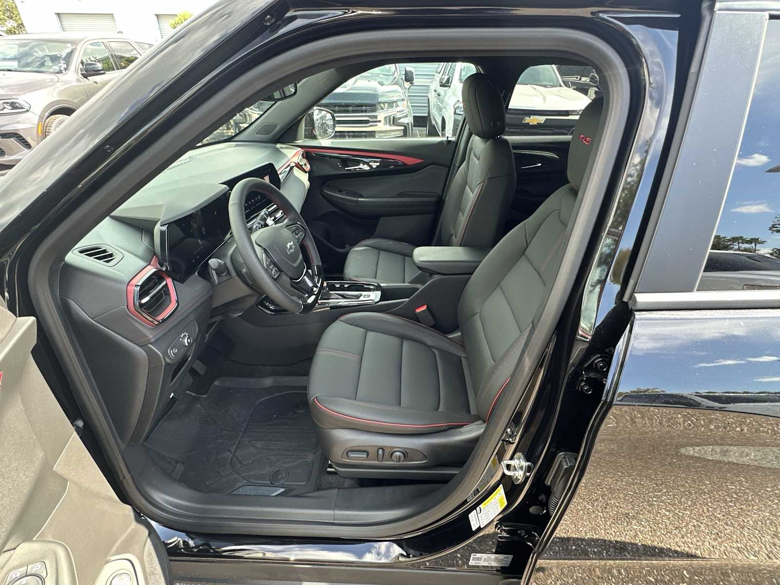 Thumbnail: 2026 Chevrolet TrailBlazer - 2