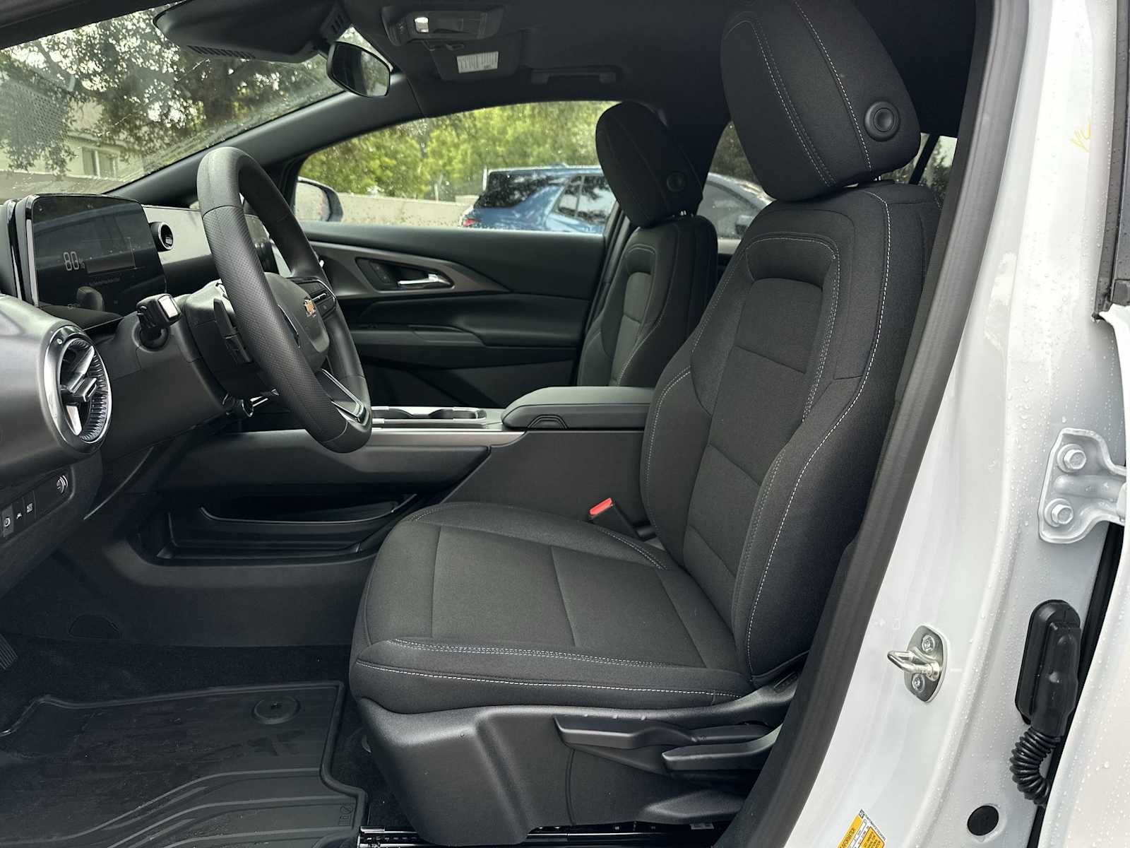 Thumbnail: 2026 Chevrolet Equinox - 2