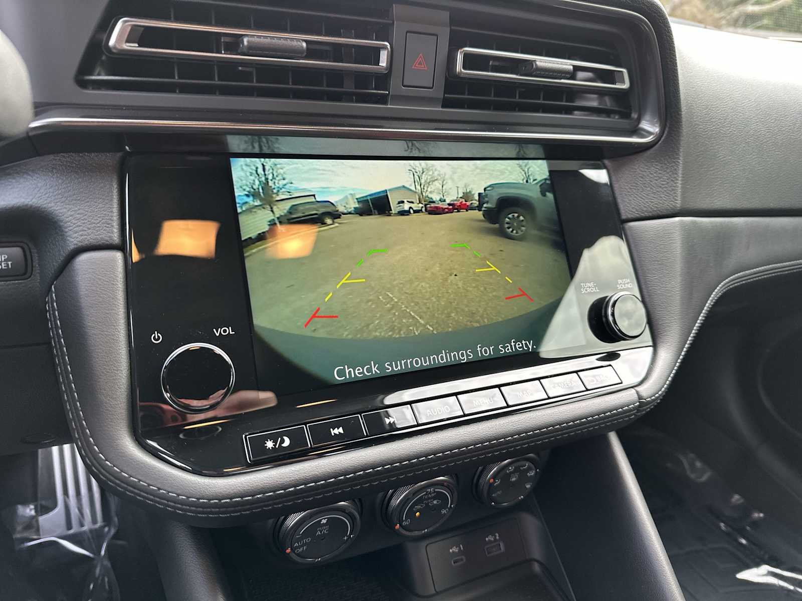 Thumbnail: 2024 Nissan Z - 22