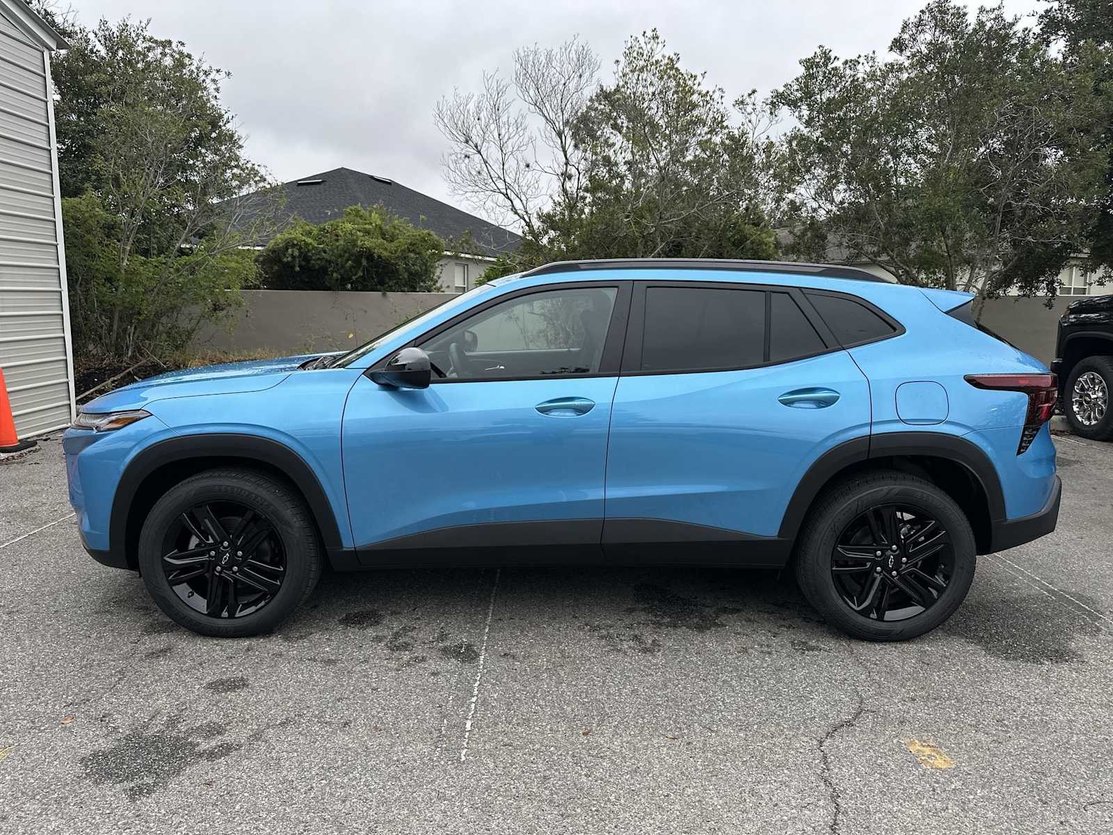 Thumbnail: 2026 Chevrolet Trax - 3