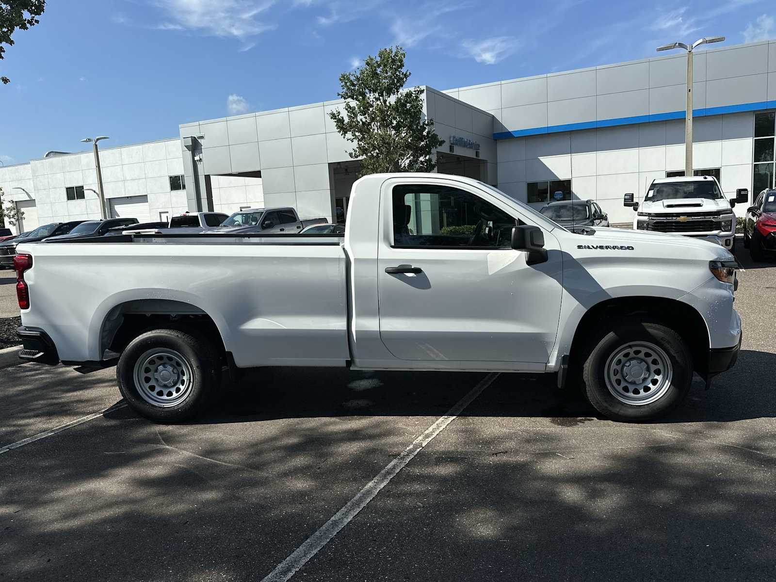 Thumbnail: 2025 Chevrolet Silverado 1500 - 7