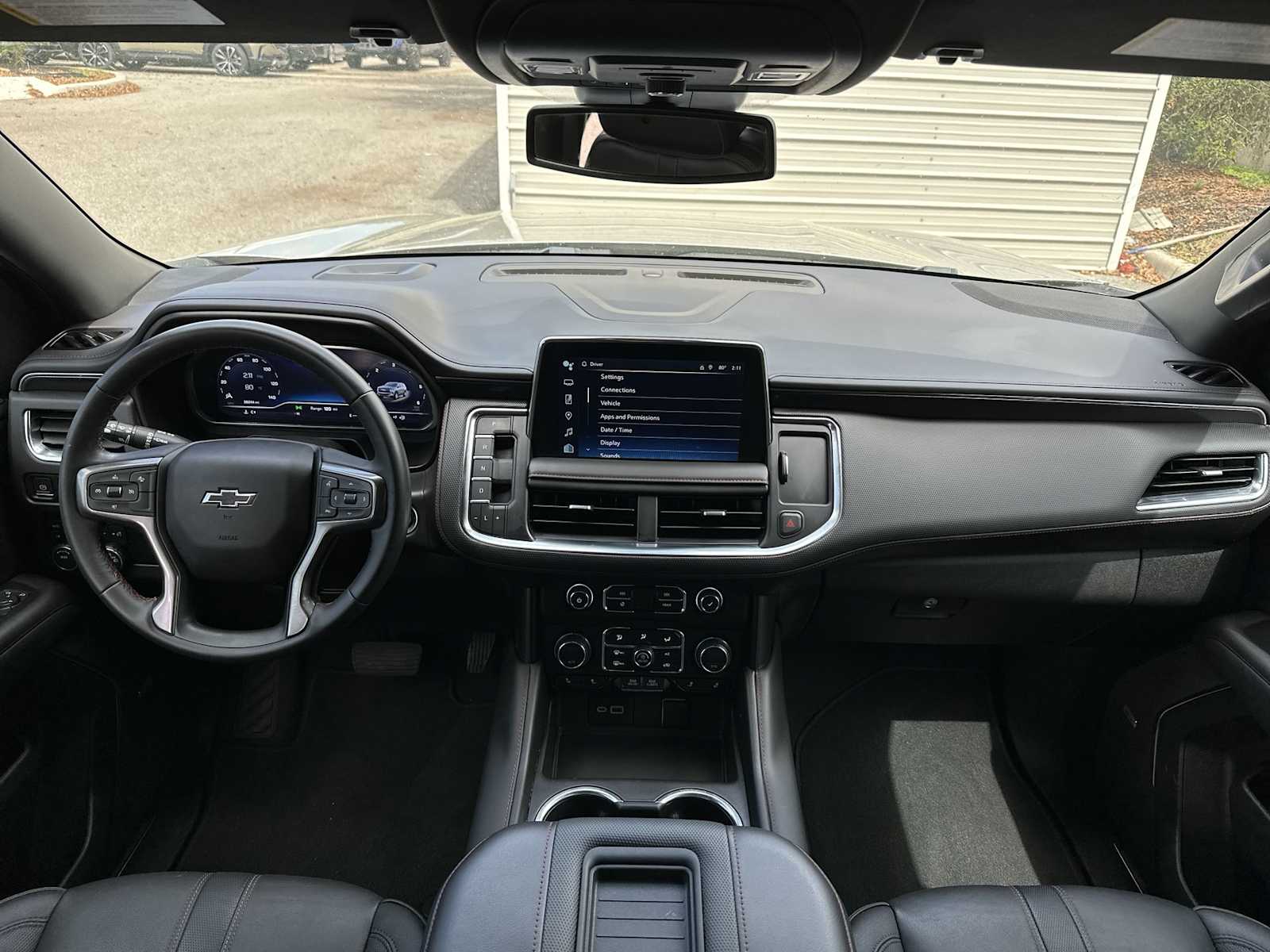 Thumbnail: 2023 Chevrolet Suburban - 14