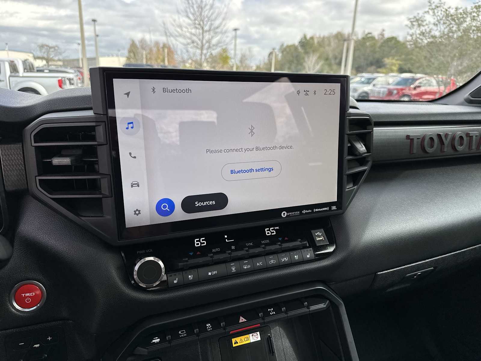 Thumbnail: 2024 Toyota Tundra - 21