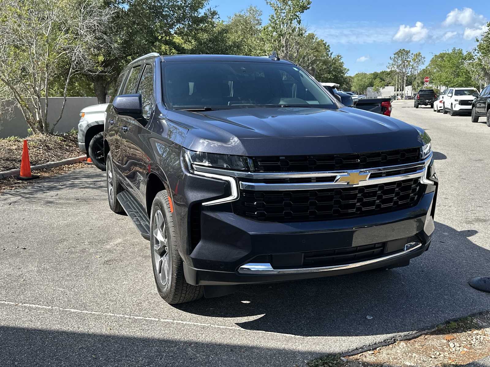 Thumbnail: 2024 Chevrolet Tahoe - 8