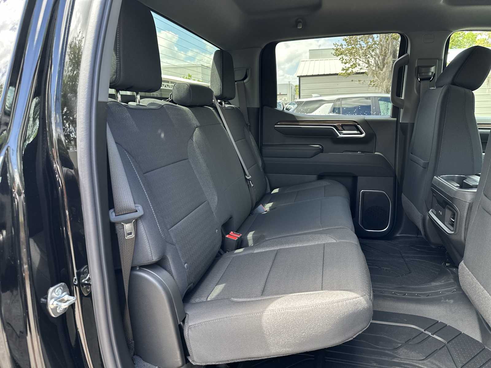 Thumbnail: 2026 Chevrolet Silverado 1500 - 18