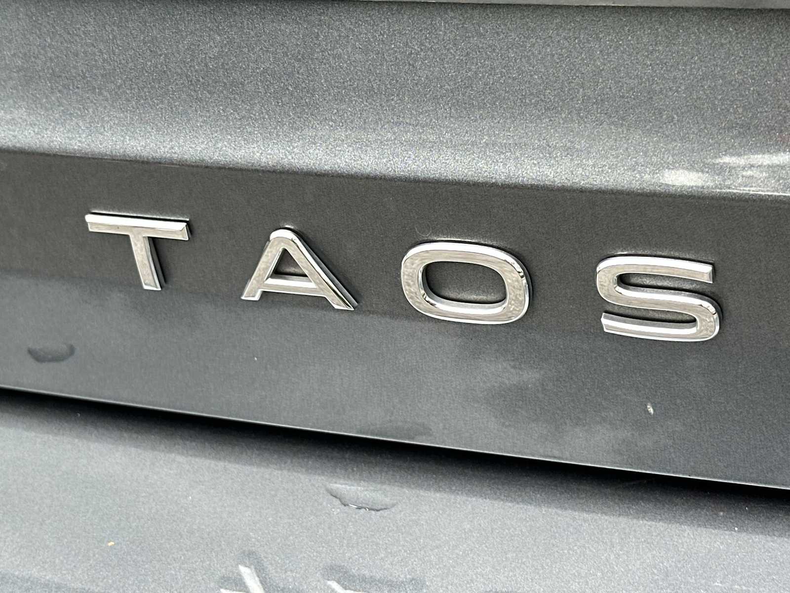 Thumbnail: 2024 Volkswagen Taos - 11