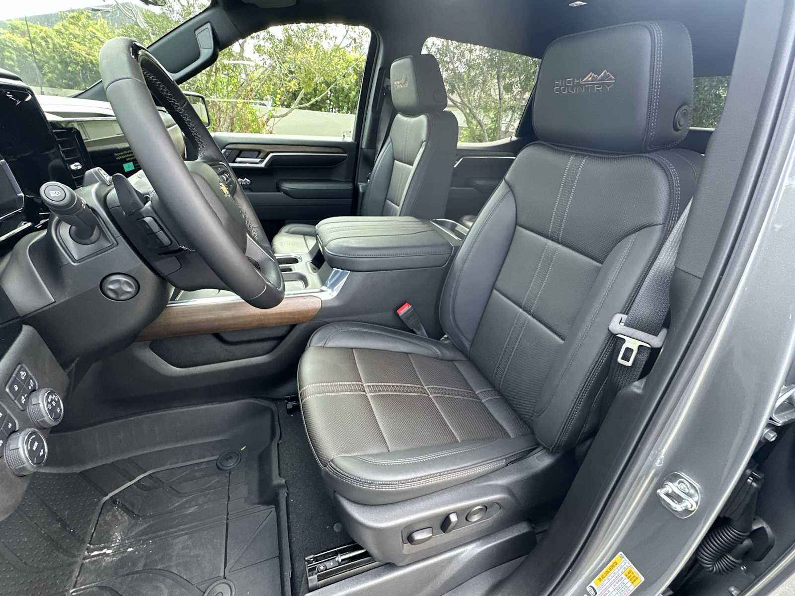 Thumbnail: 2026 Chevrolet Silverado 1500 - 15