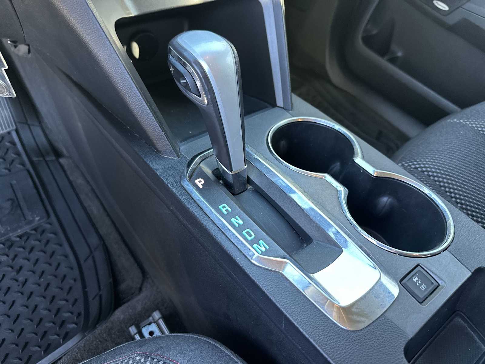 Thumbnail: 2011 Chevrolet Equinox - 23