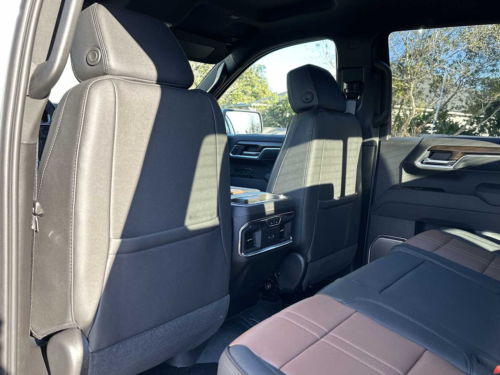 Thumbnail: 2026 Chevrolet Silverado 1500 - 16