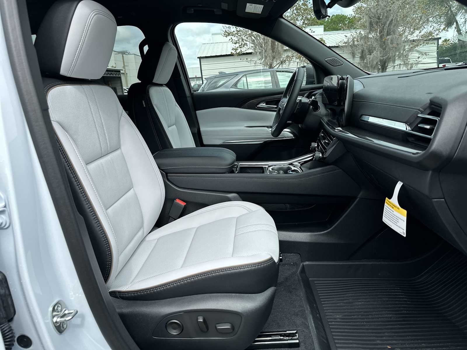 Thumbnail: 2026 Chevrolet Traverse - 20