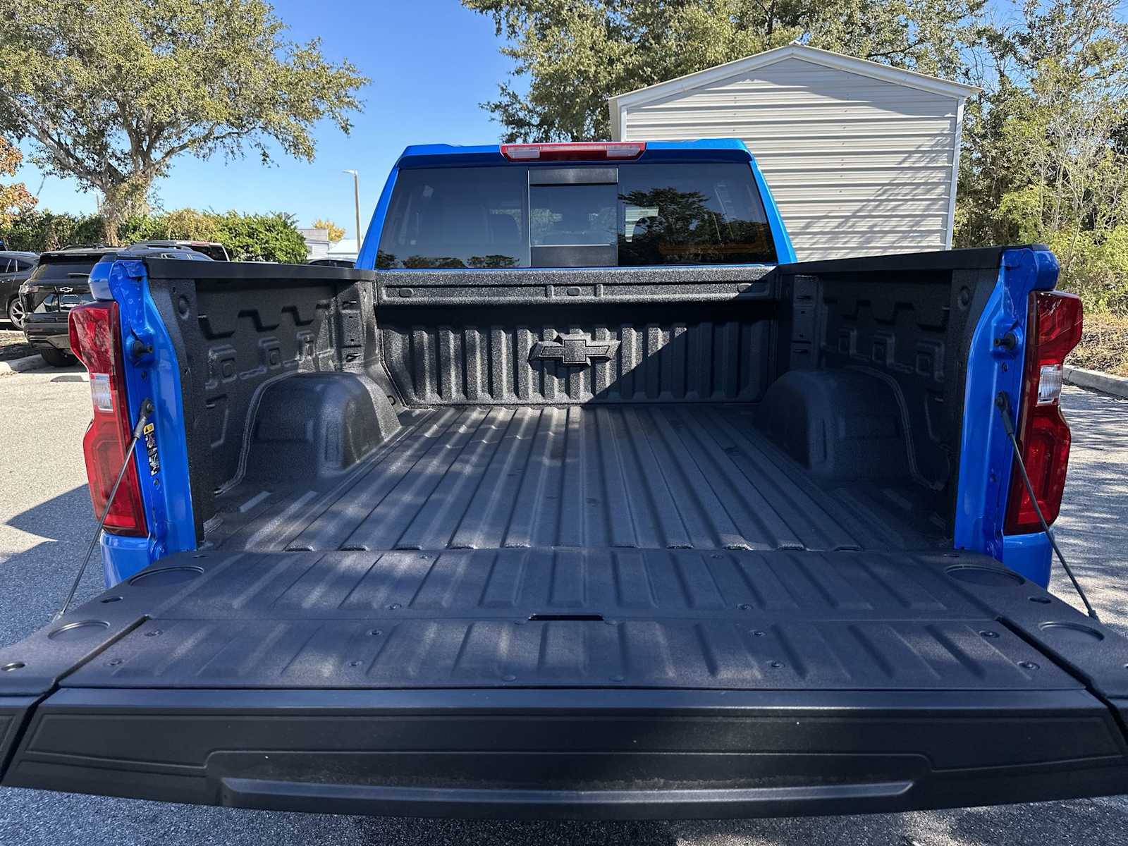 Thumbnail: 2026 Chevrolet Silverado 1500 - 25