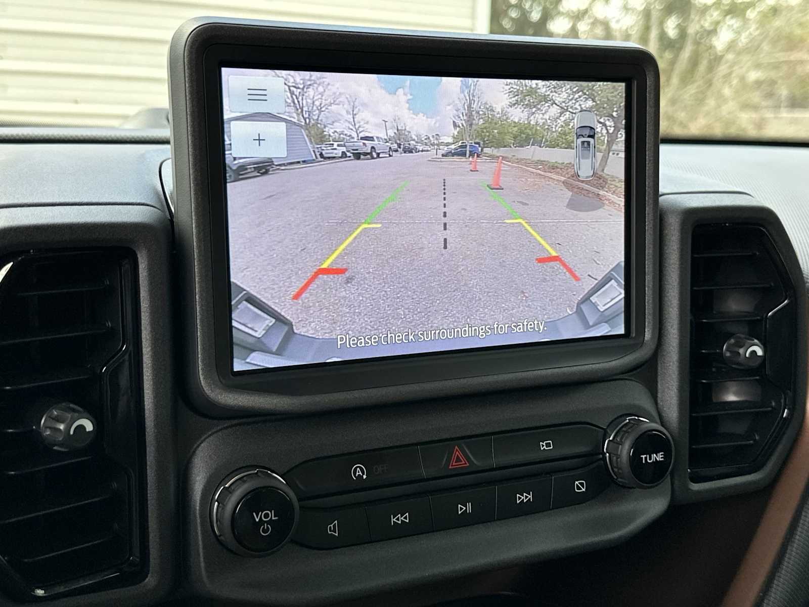 Thumbnail: 2024 Ford Bronco Sport - 22