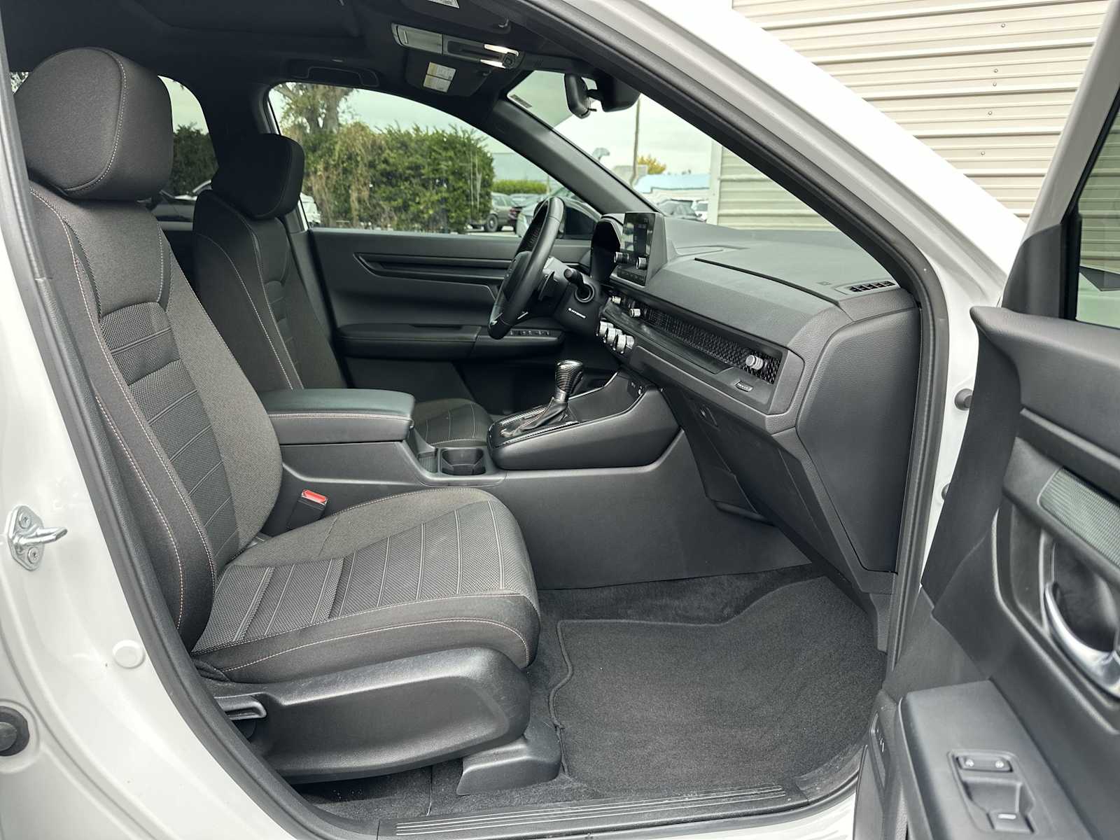 Thumbnail: 2023 Honda CR-V - 20