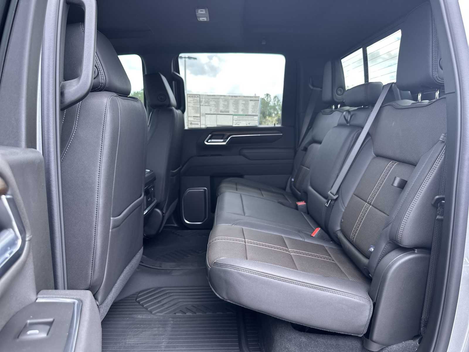 Thumbnail: 2026 Chevrolet Silverado 2500 - 17