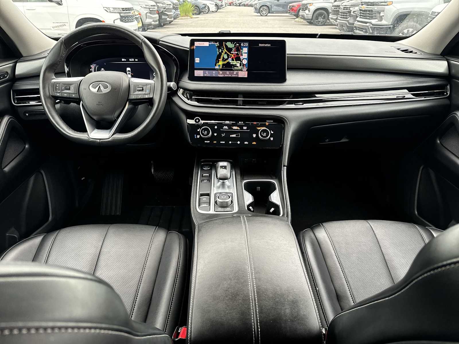 Thumbnail: 2024 INFINITI QX60 - 10