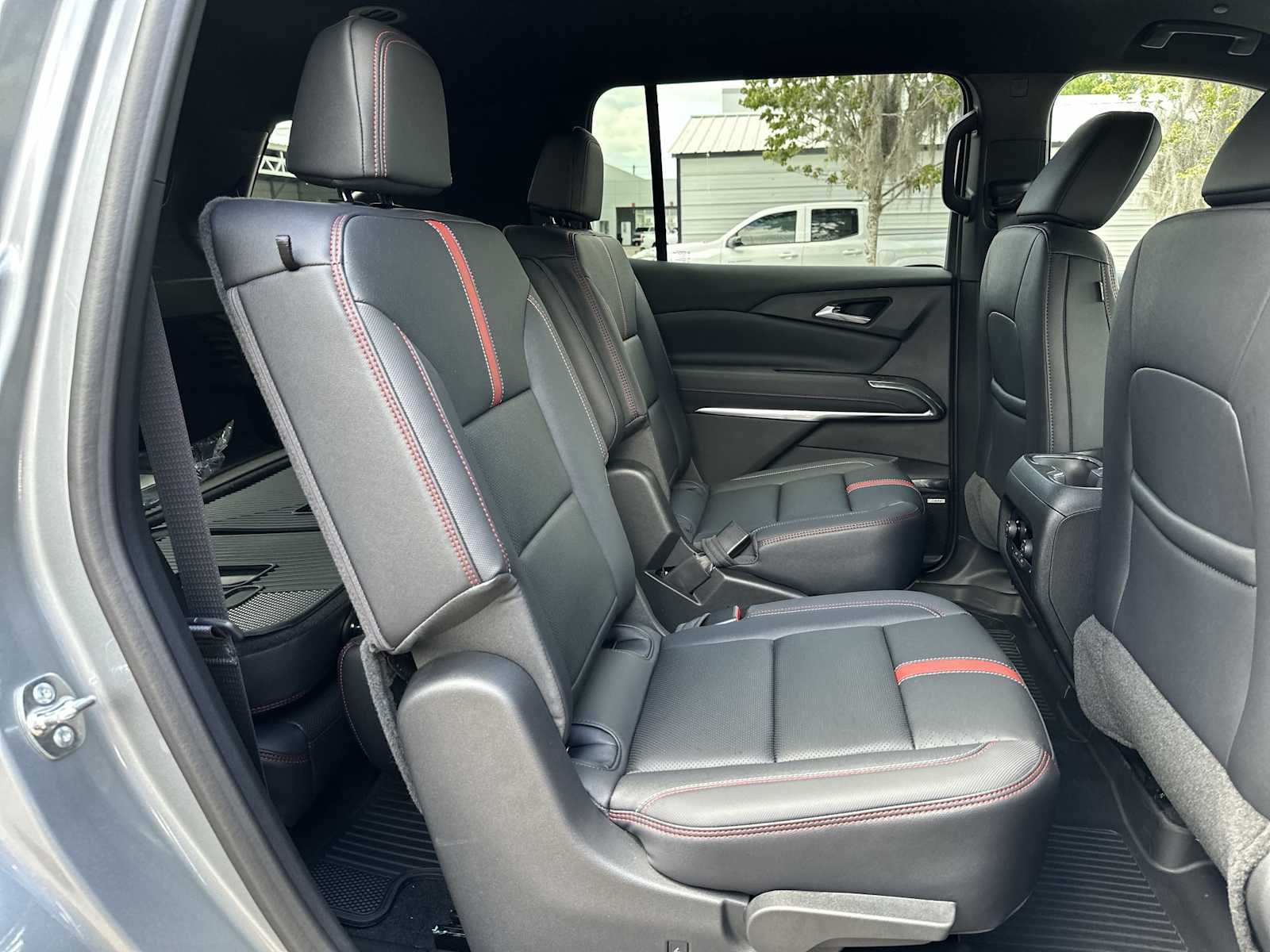Thumbnail: 2026 Chevrolet Traverse - 18