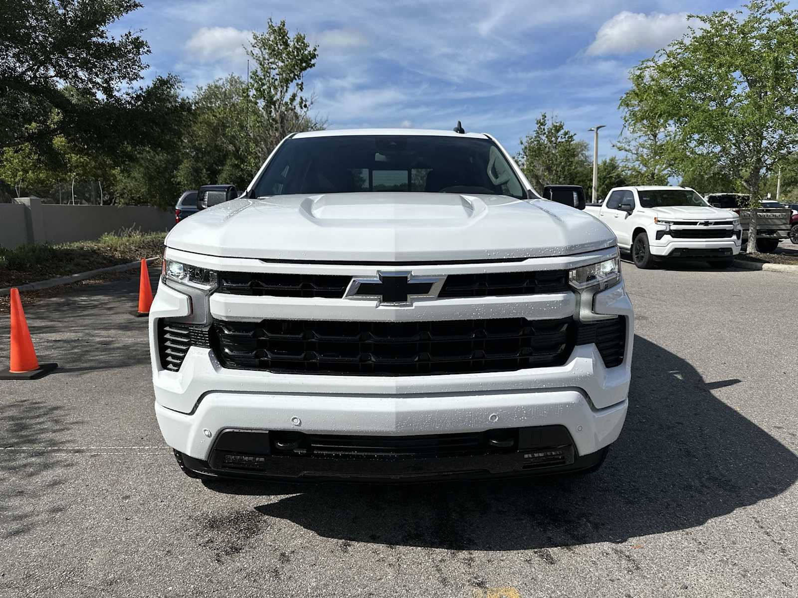 Thumbnail: 2026 Chevrolet Silverado 1500 - 9