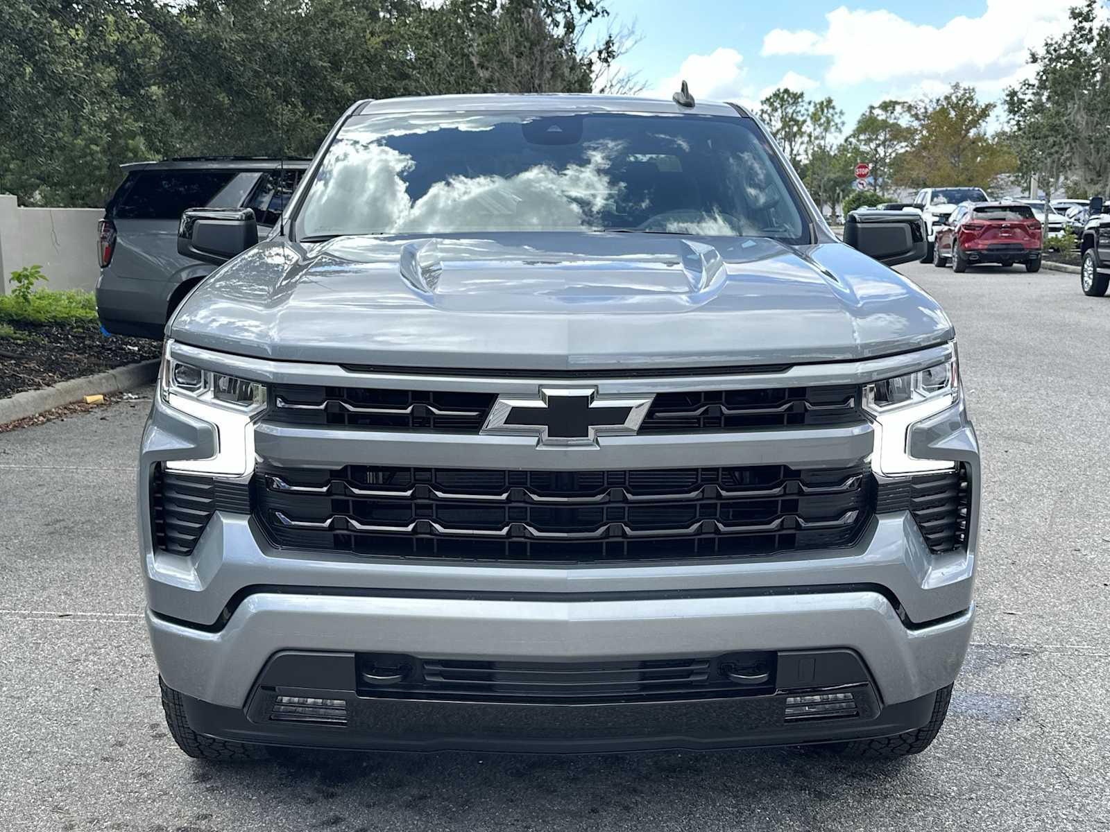 Thumbnail: 2026 Chevrolet Silverado 1500 - 9