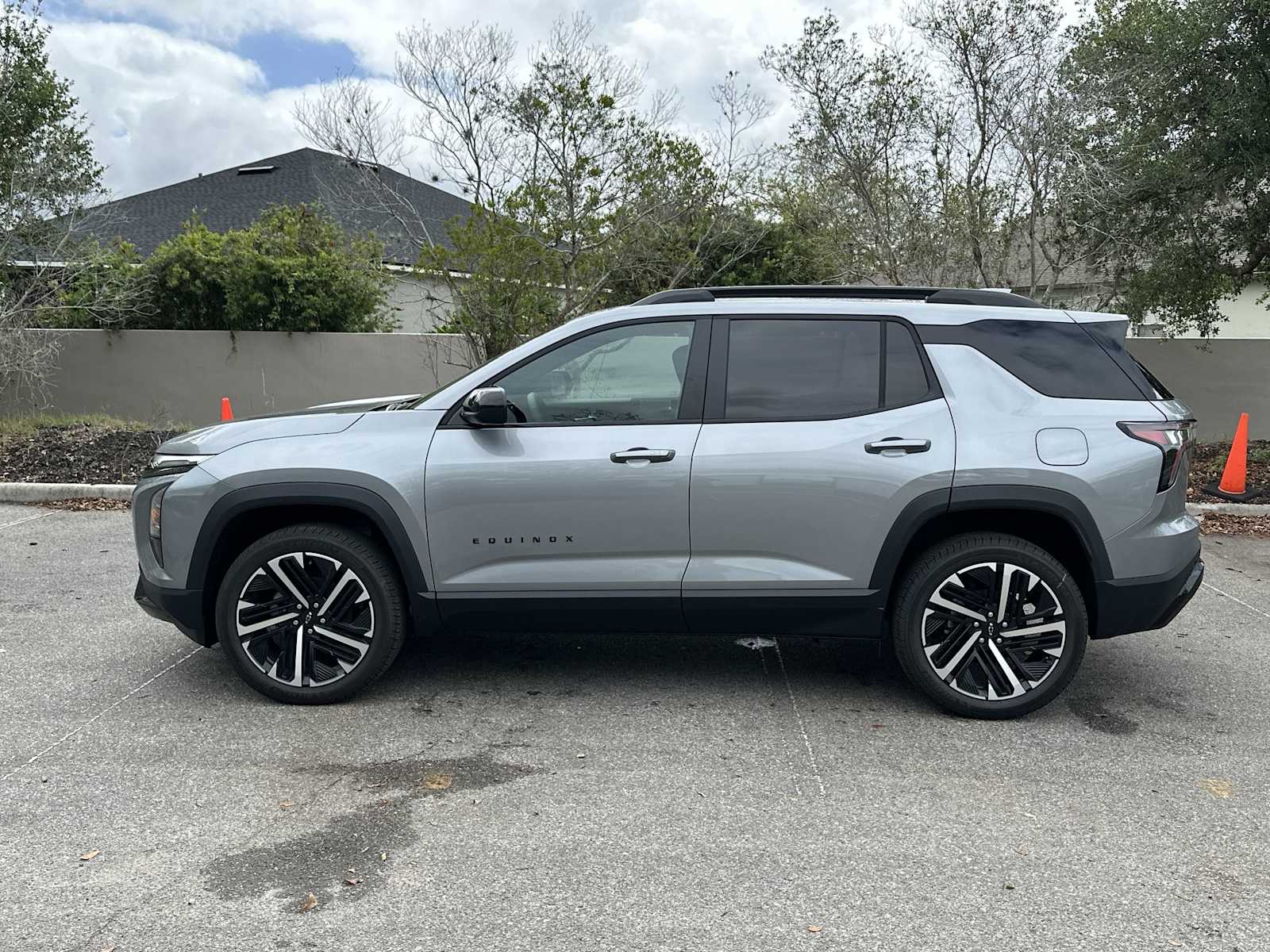 Thumbnail: 2026 Chevrolet Equinox - 4