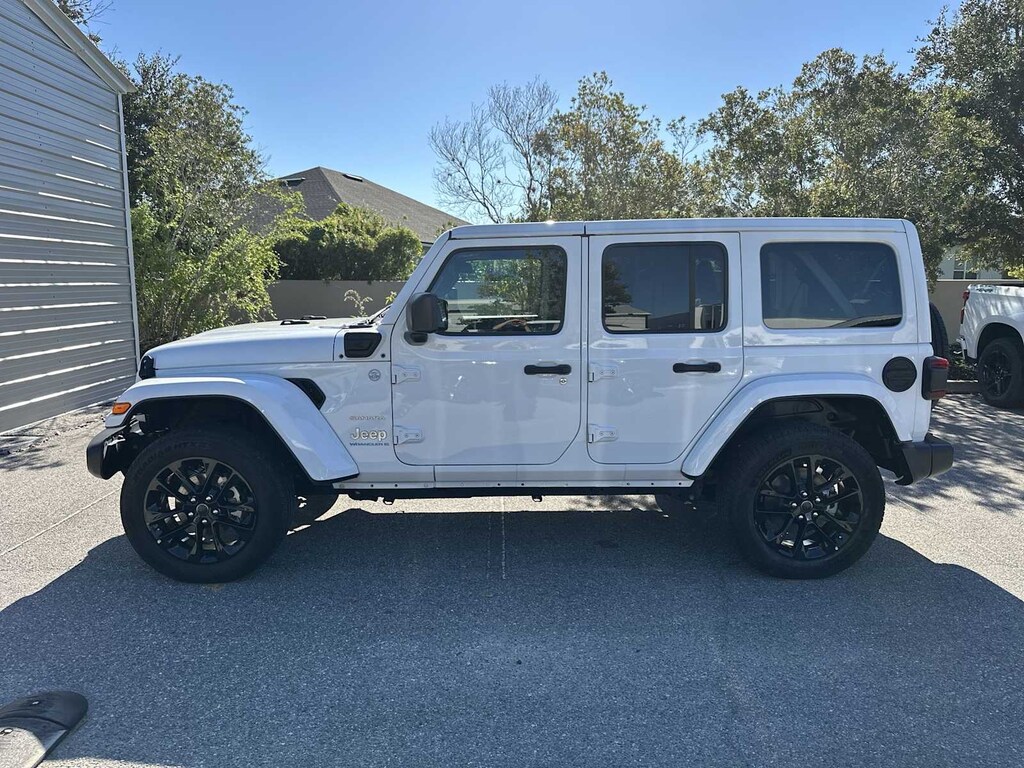 Used 2024 Jeep Wrangler 4xe Sahara SUV