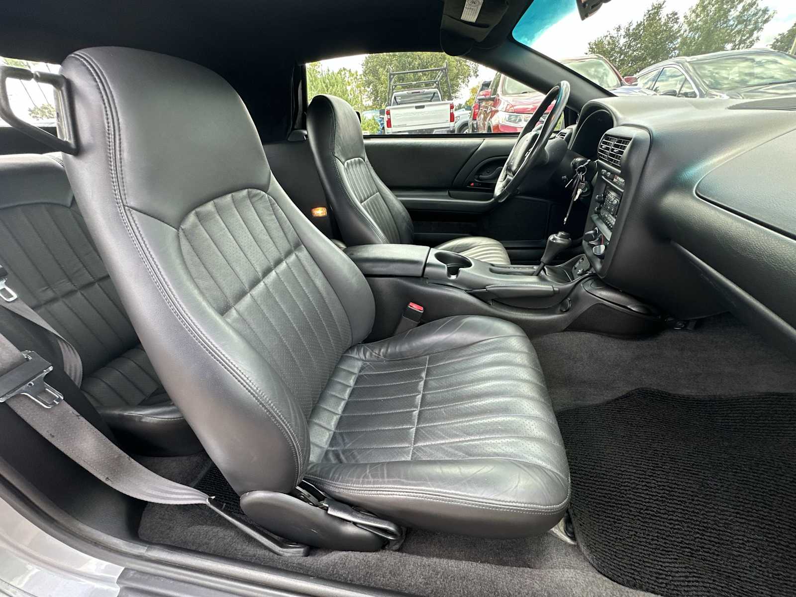 Thumbnail: 2002 Chevrolet Camaro - 19