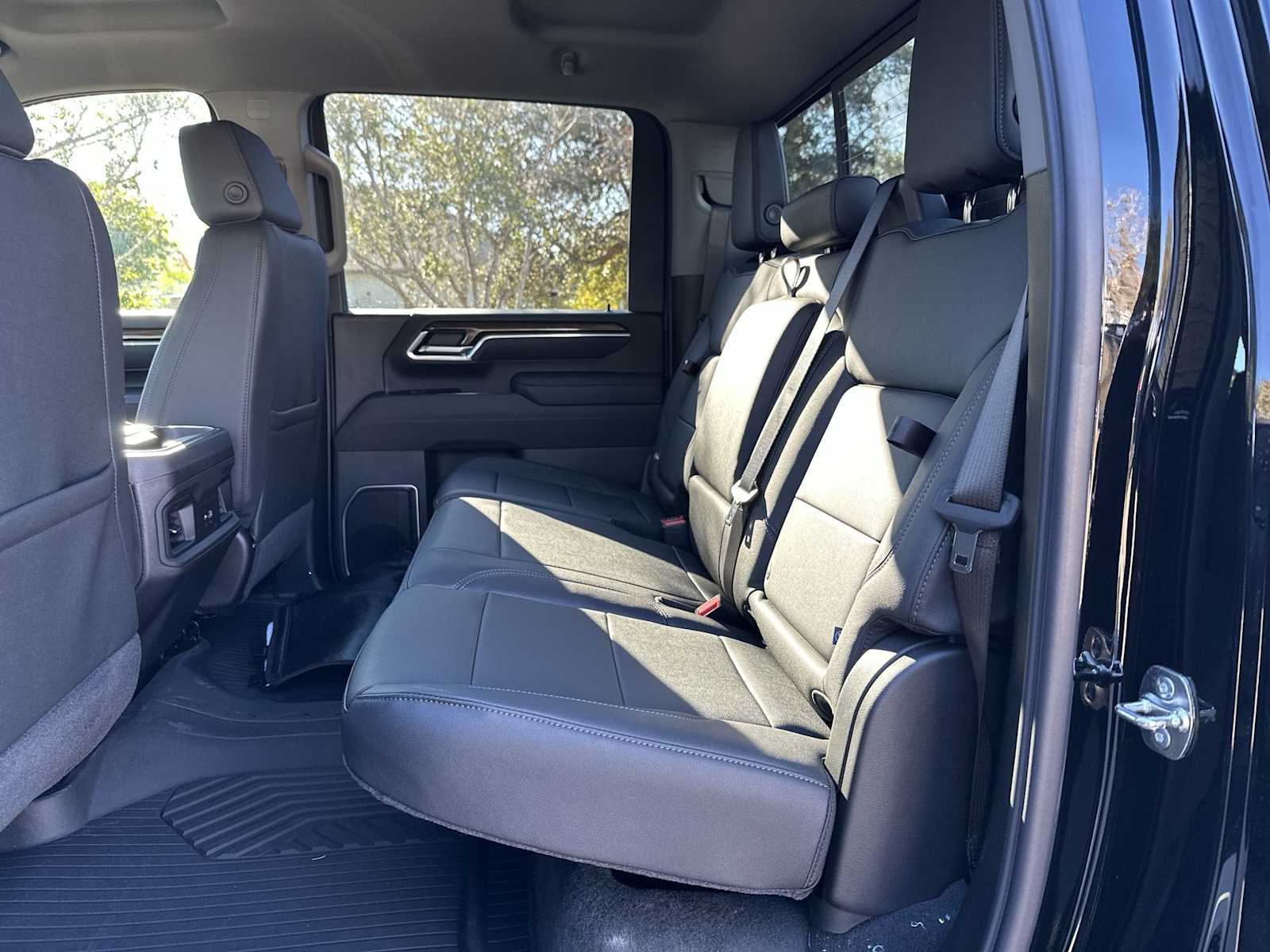 Thumbnail: 2026 Chevrolet Silverado 2500 - 17