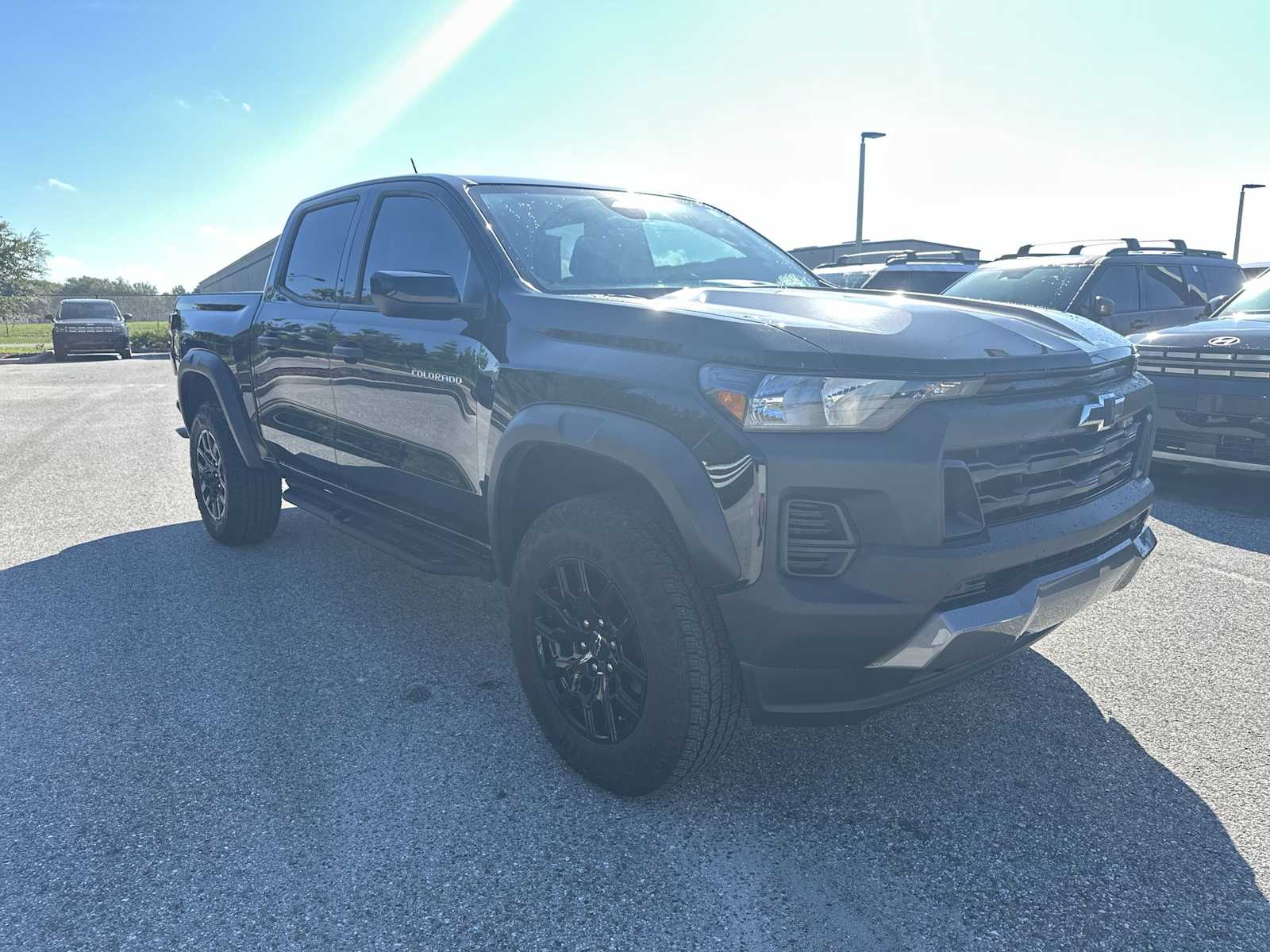 Thumbnail: 2024 Chevrolet Colorado - 8