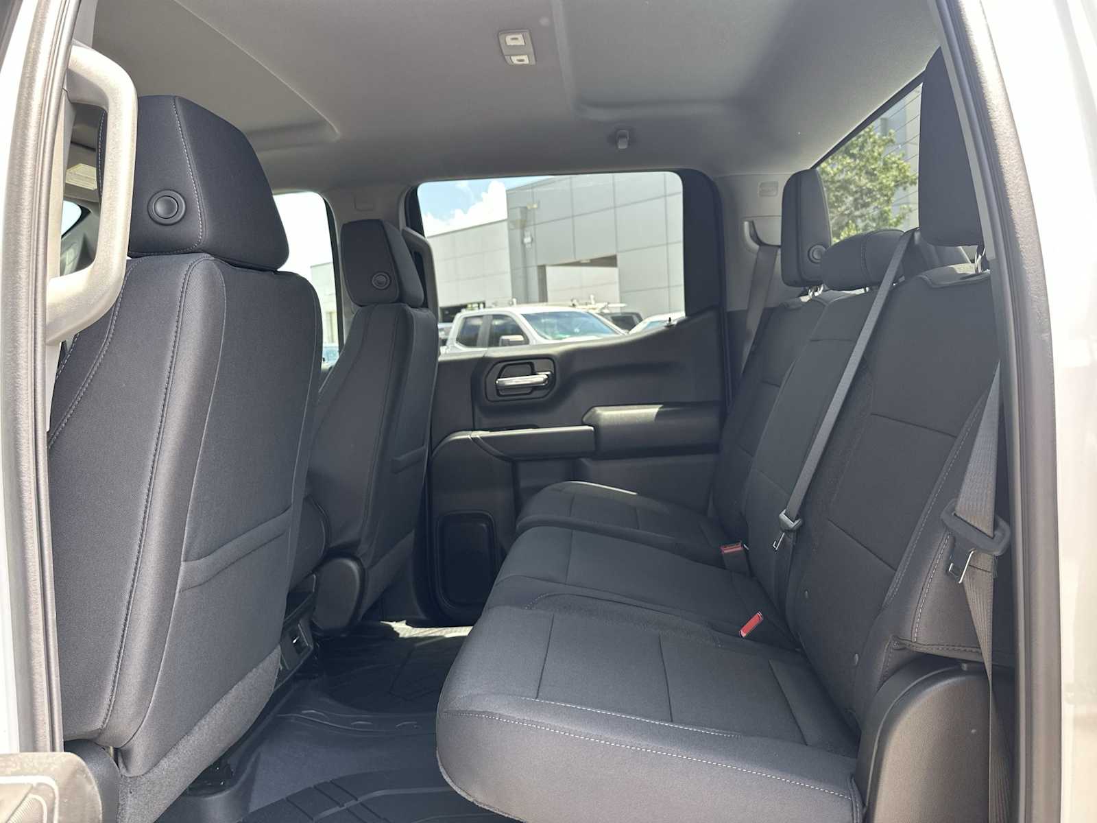 Thumbnail: 2025 Chevrolet Silverado 1500 - 17