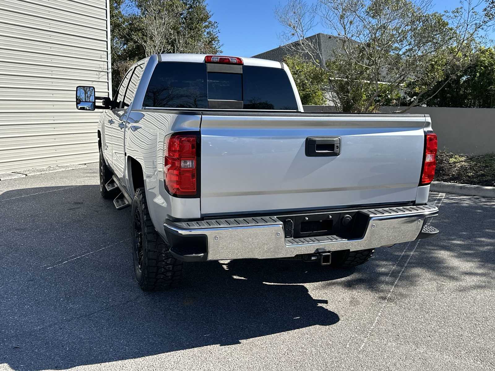 Thumbnail: 2018 Chevrolet Silverado 1500 - 4