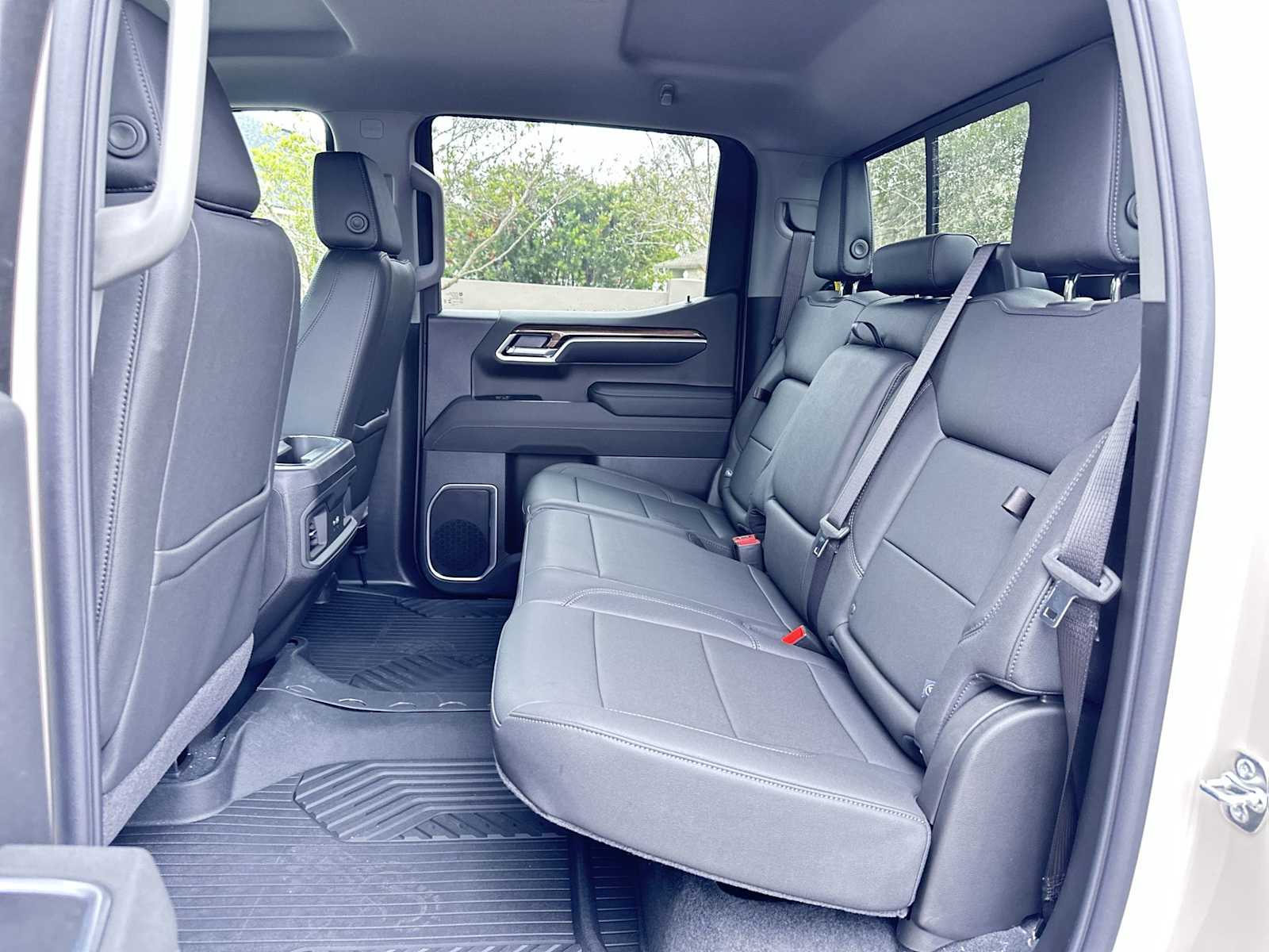 Thumbnail: 2026 Chevrolet Silverado 1500 - 17