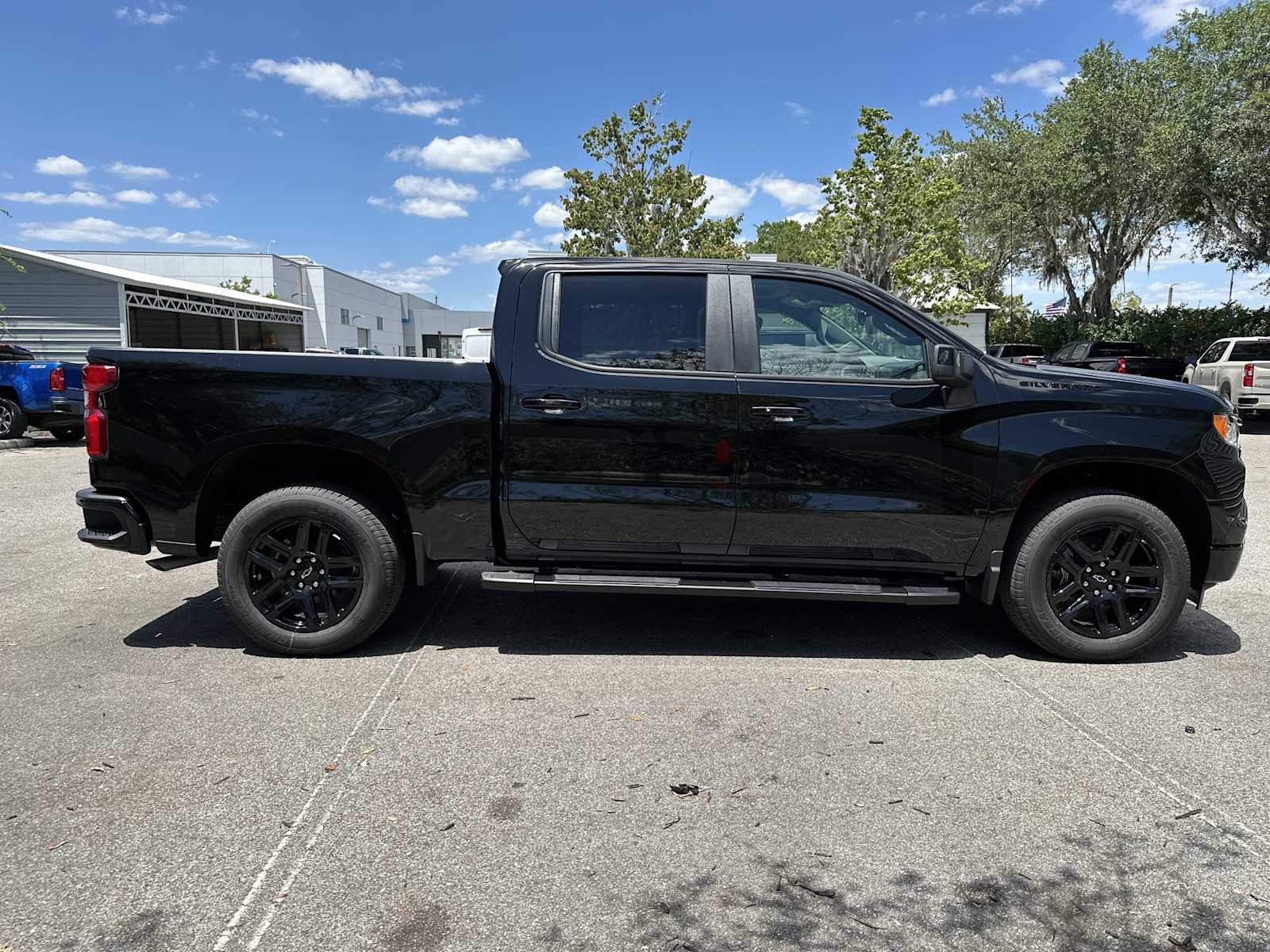 Thumbnail: 2026 Chevrolet Silverado 1500 - 7