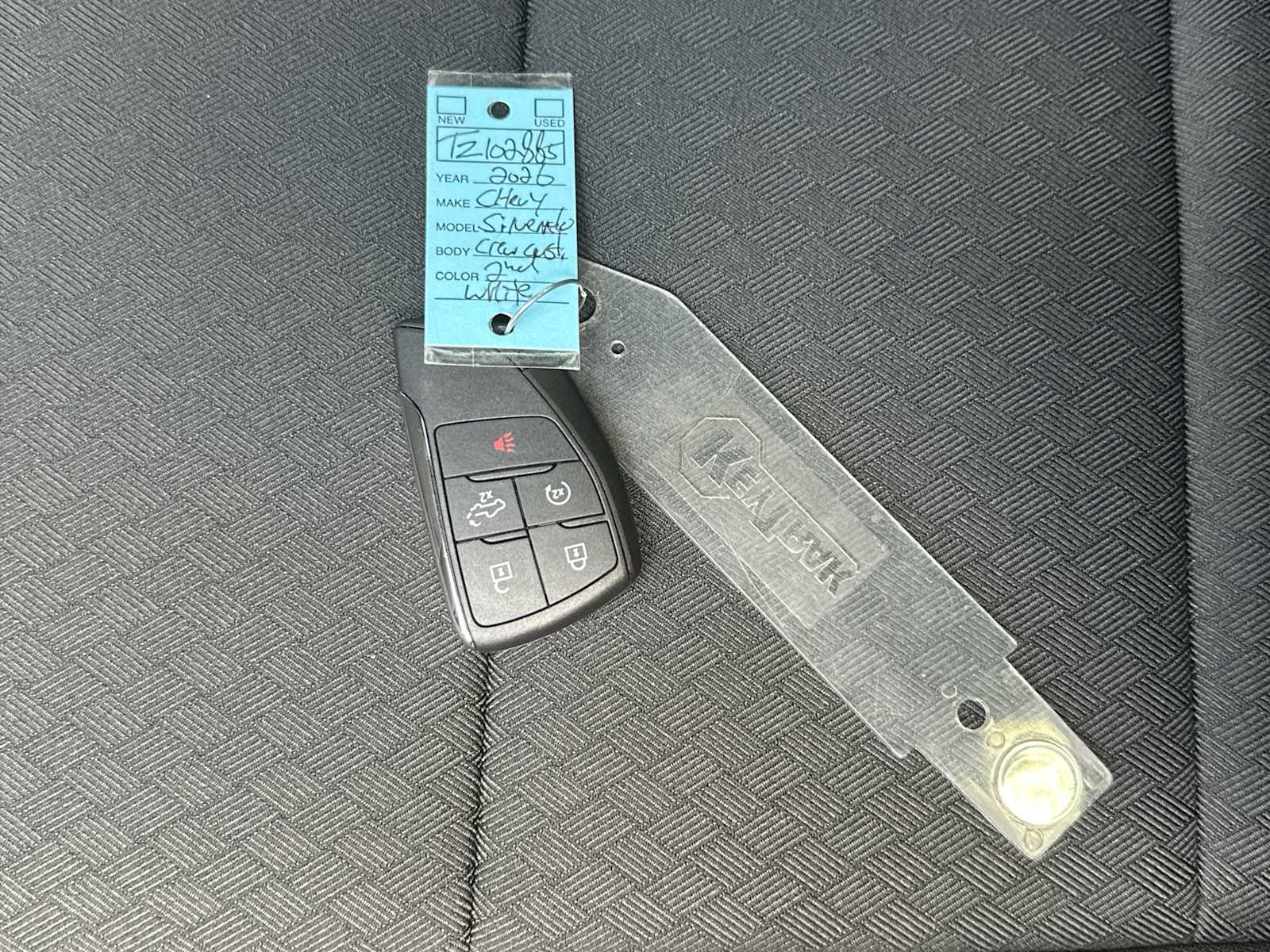 Thumbnail: 2026 Chevrolet Silverado 1500 - 26