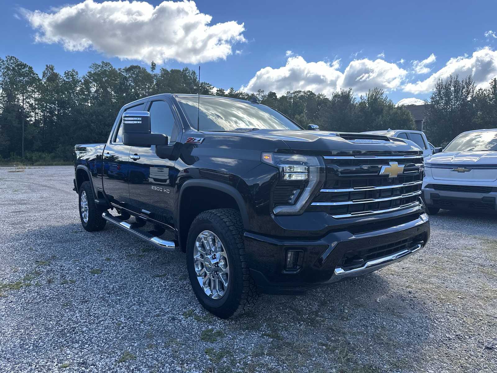 Thumbnail: 2025 Chevrolet Silverado 2500 - 8