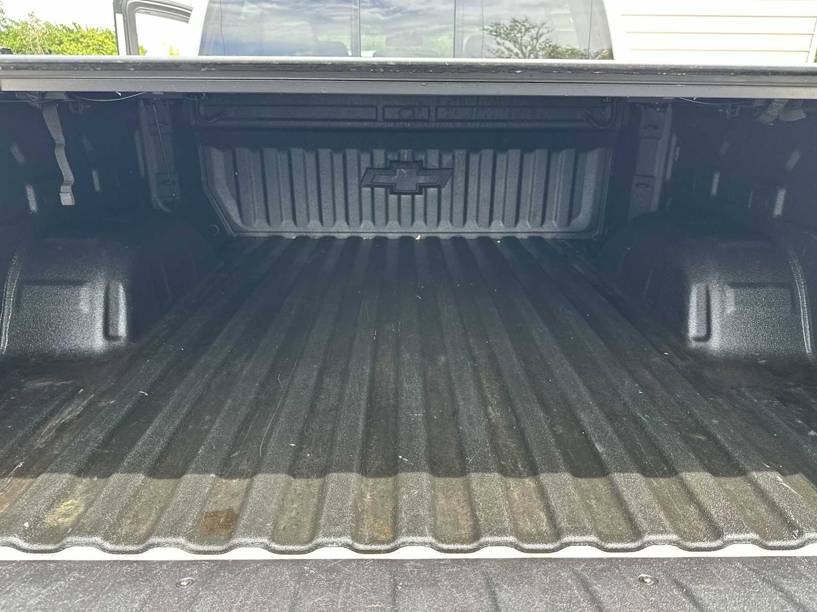 Thumbnail: 2021 Chevrolet Silverado 1500 - 25
