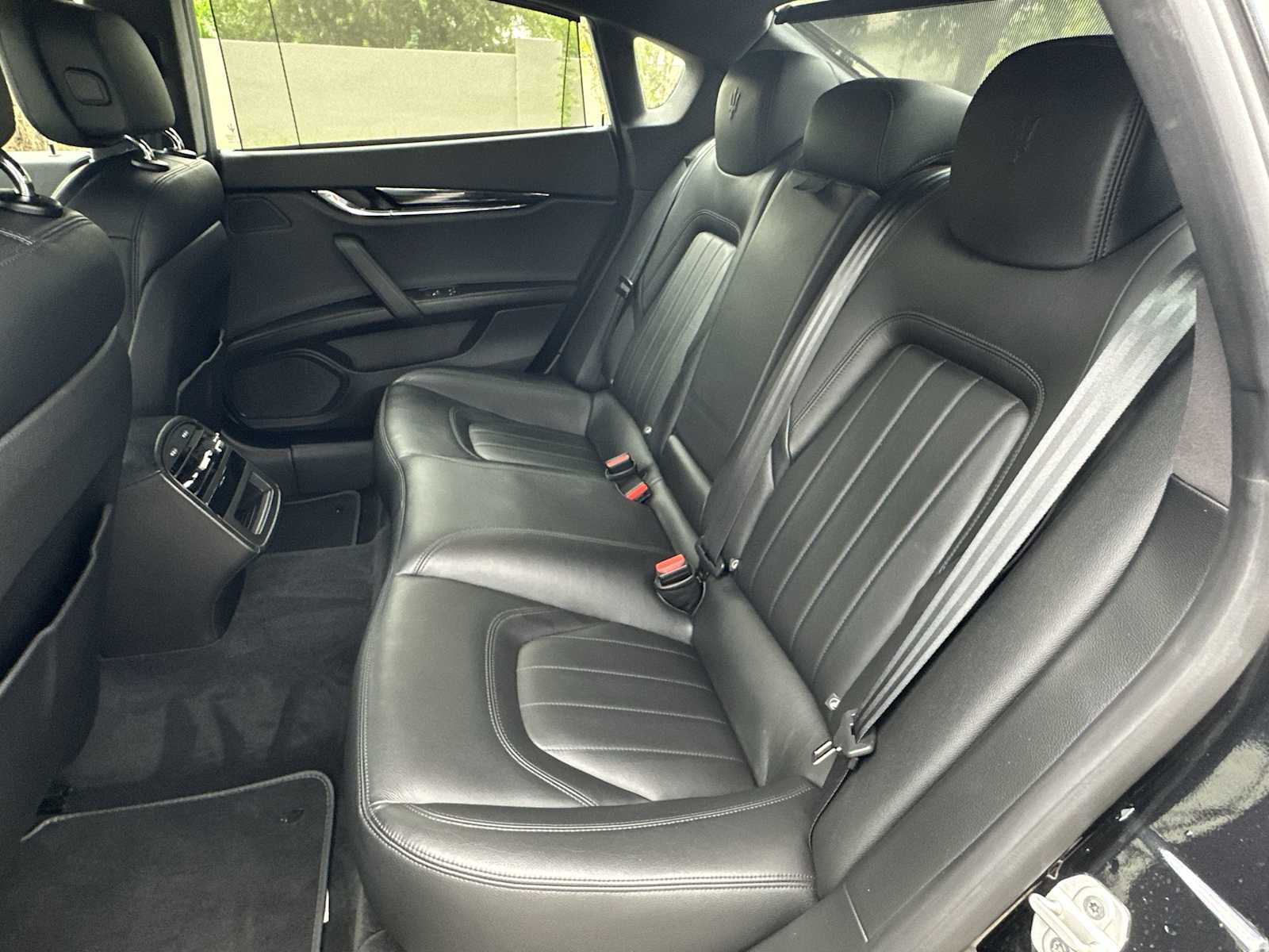 Thumbnail: 2022 Maserati Quattroporte - 17