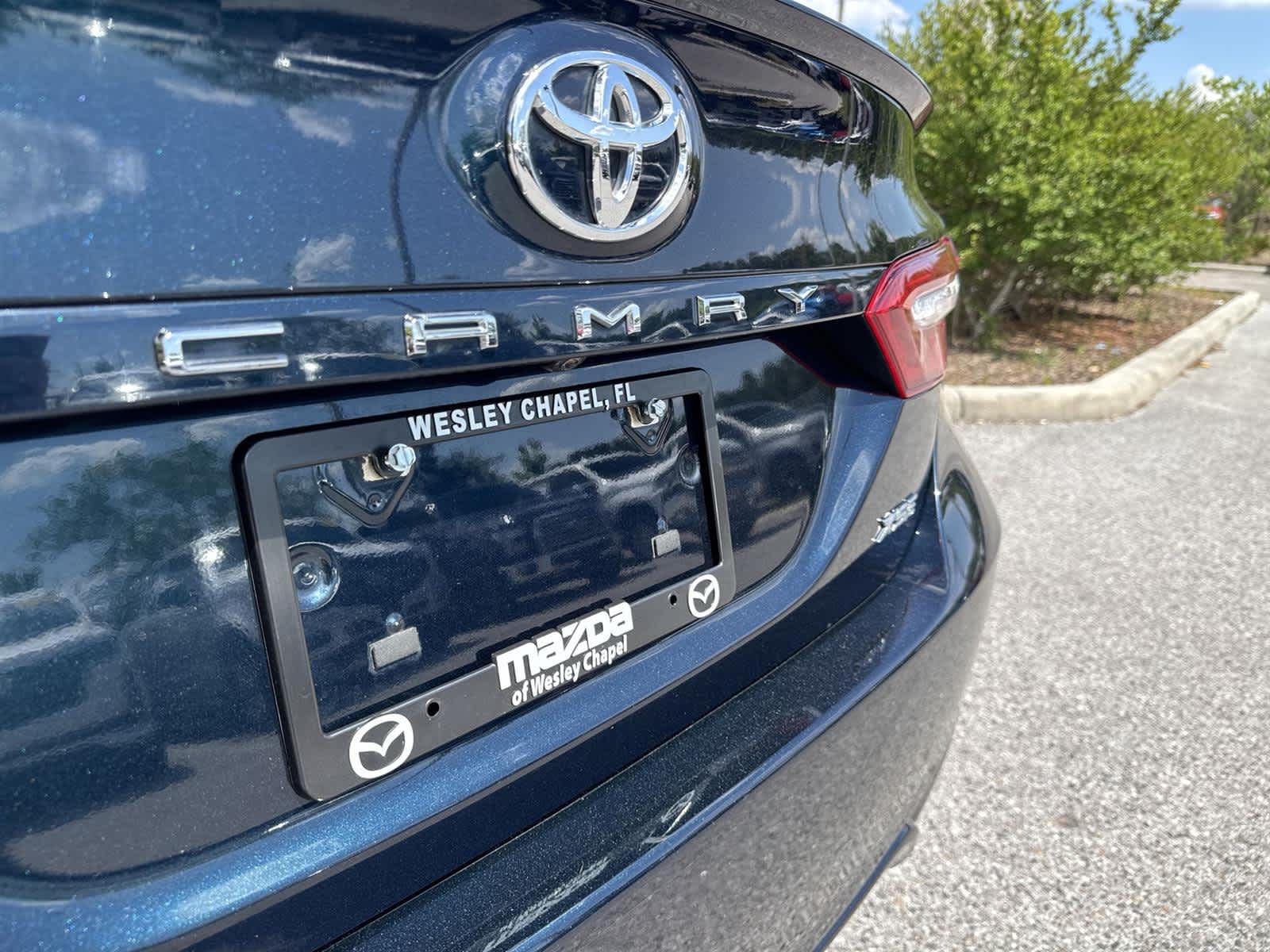 2020 Toyota Camry XSE 18