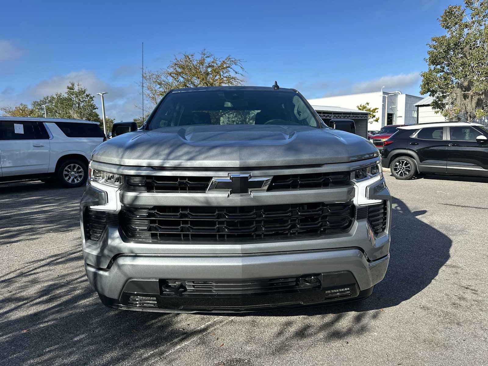 Thumbnail: 2026 Chevrolet Silverado 1500 - 9