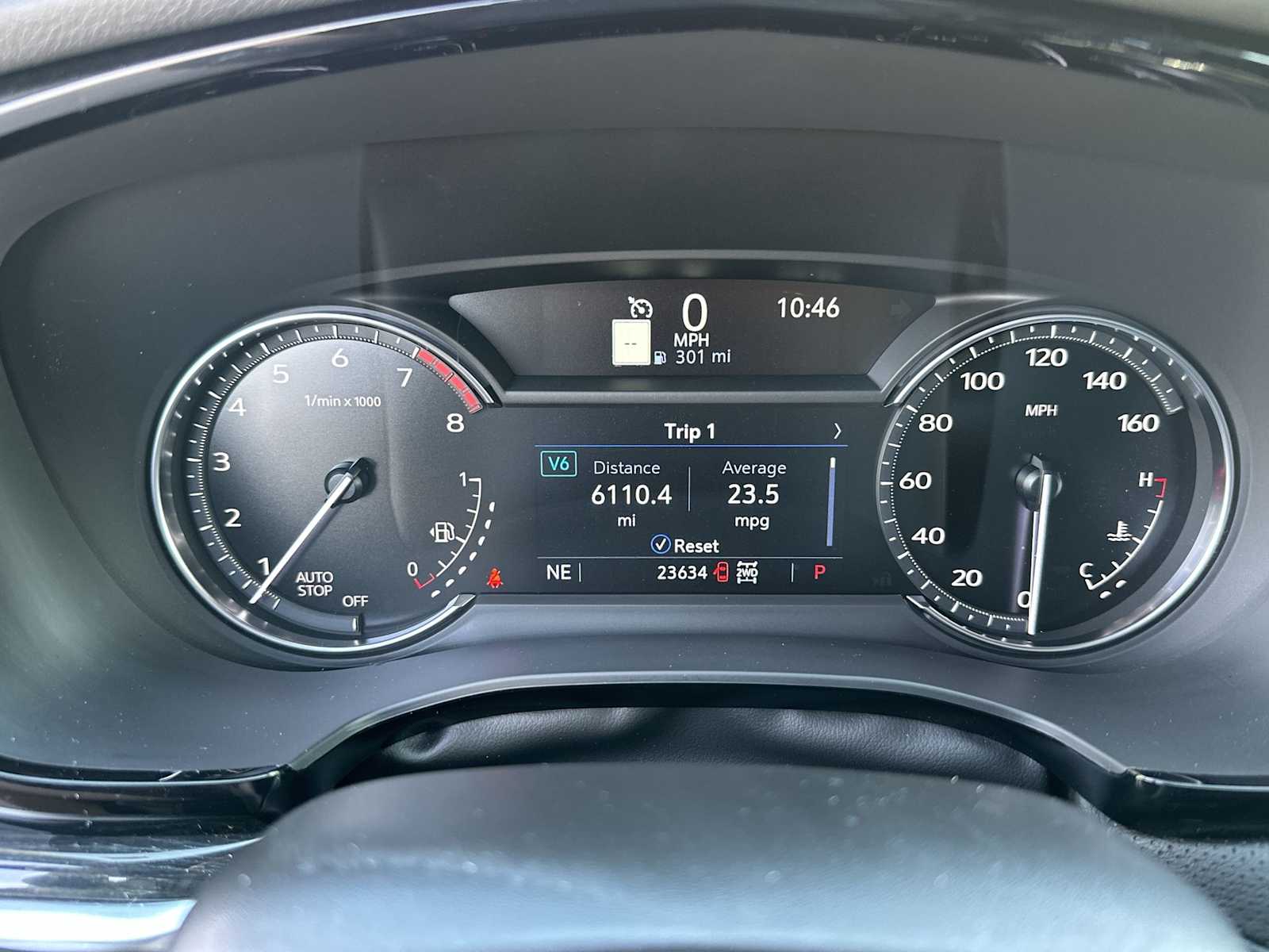 Thumbnail: 2025 Cadillac XT5 - 25