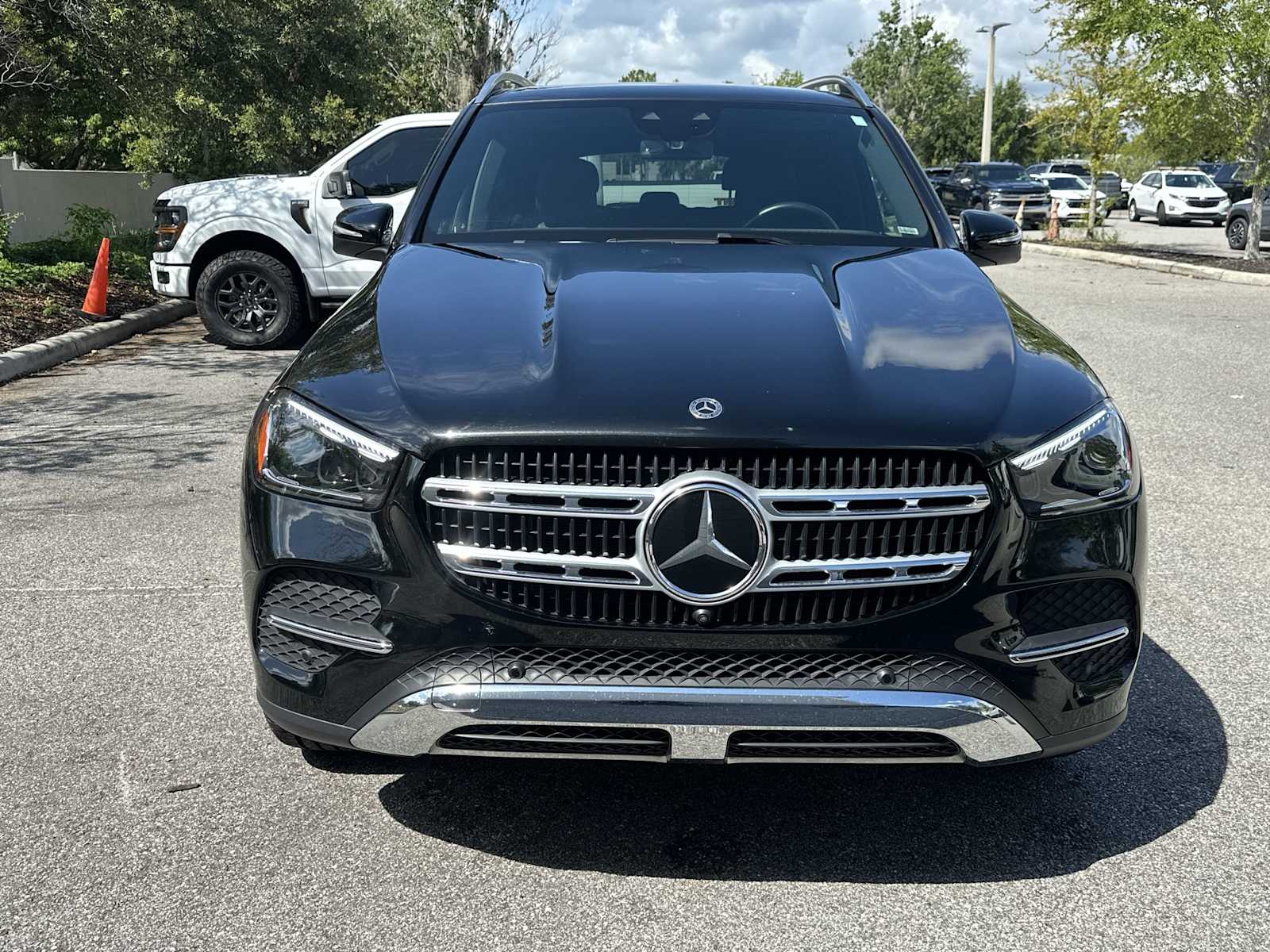 Thumbnail: 2025 Mercedes-Benz GLE - 9