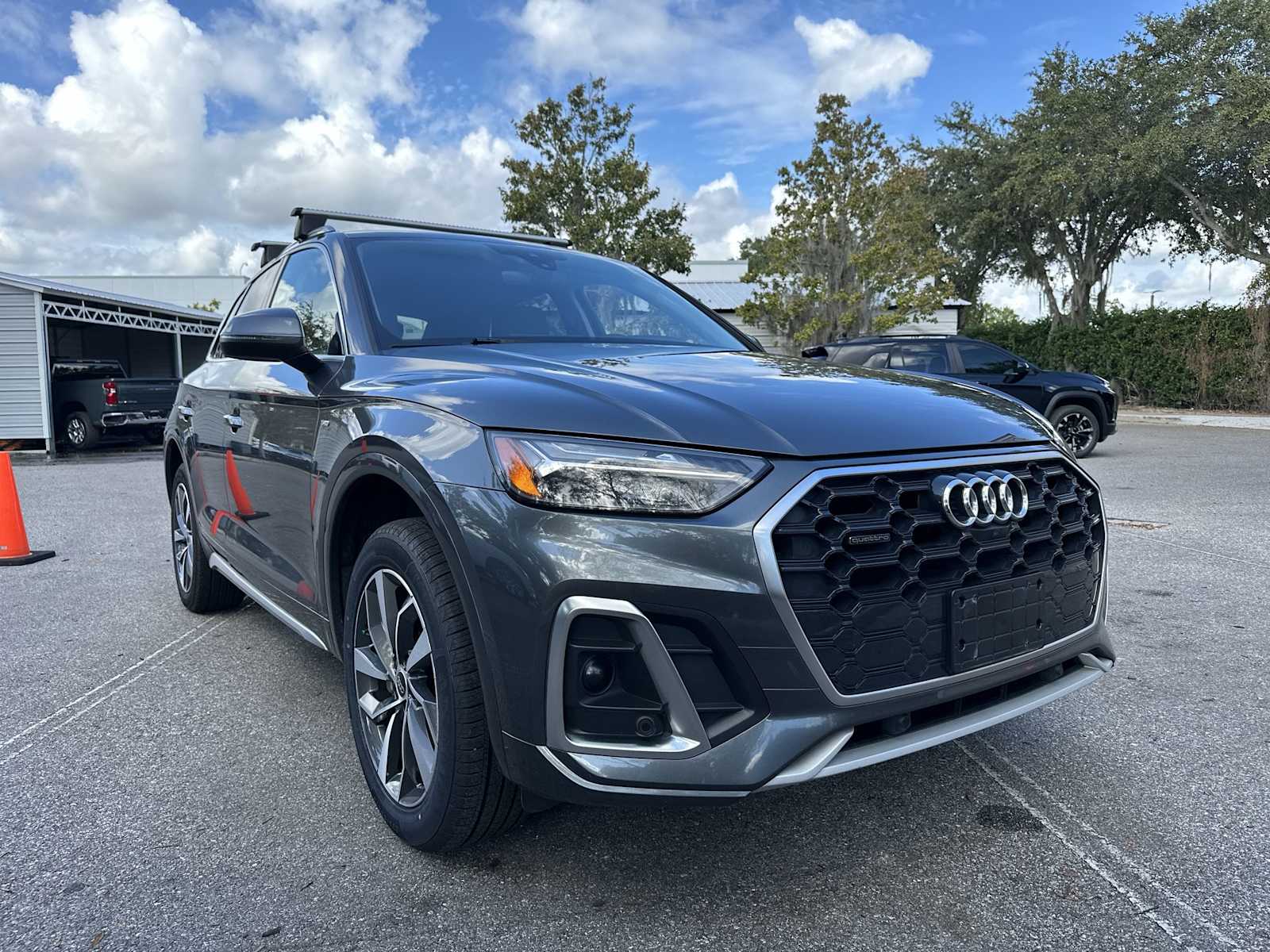 Thumbnail: 2024 Audi Q5 - 8