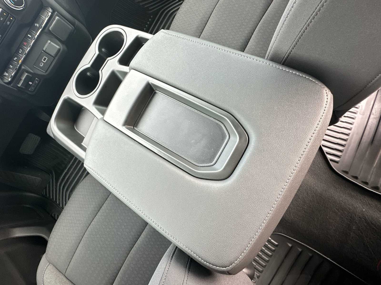 Thumbnail: 2025 Chevrolet Silverado 2500 - 21