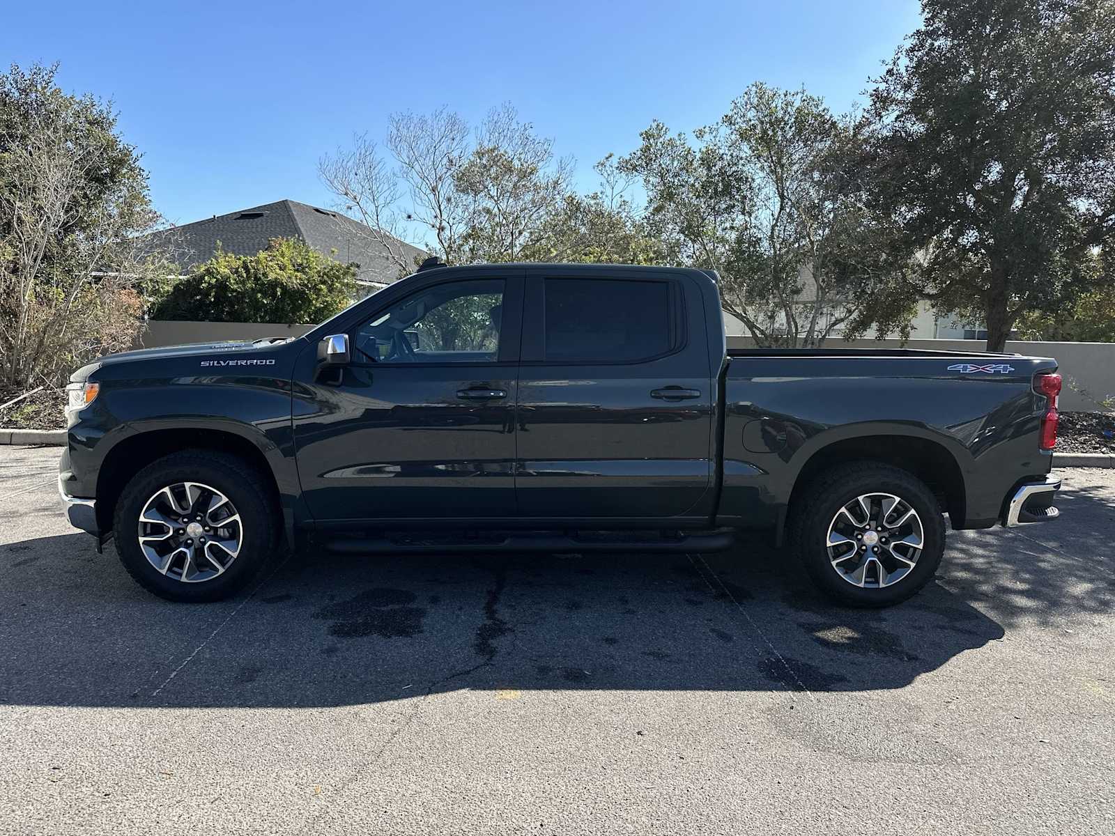 Thumbnail: 2026 Chevrolet Silverado 1500 - 3