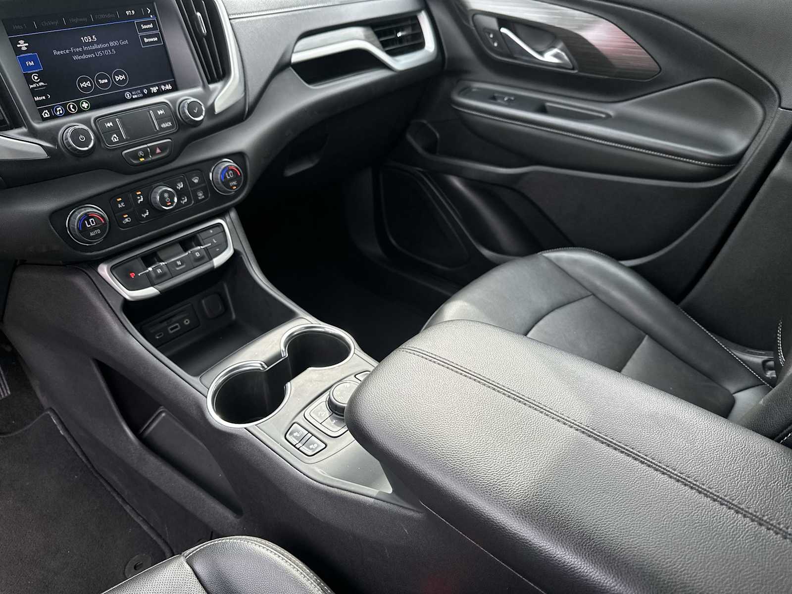 Thumbnail: 2024 GMC Terrain - 21