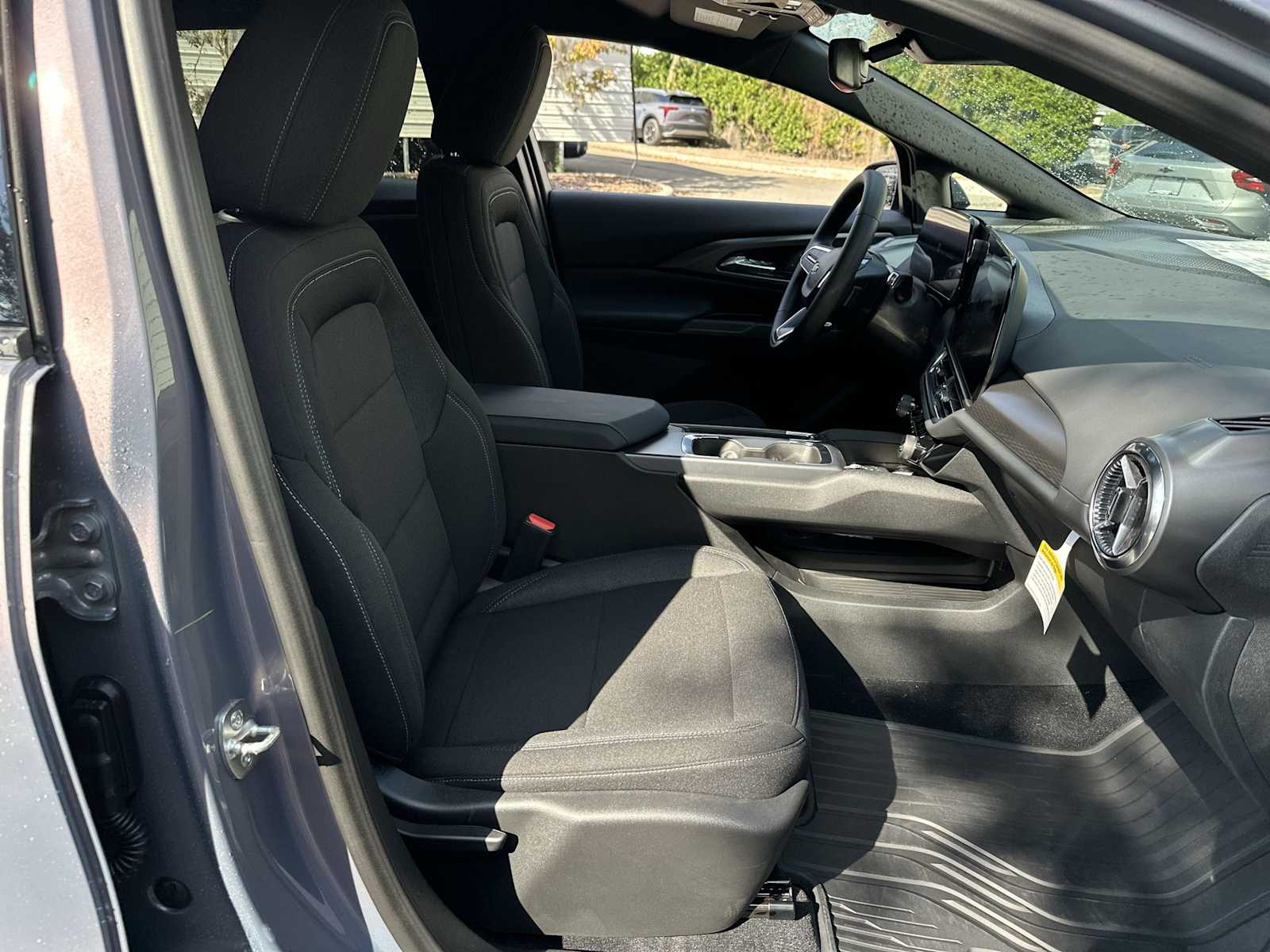 Thumbnail: 2026 Chevrolet Equinox - 19