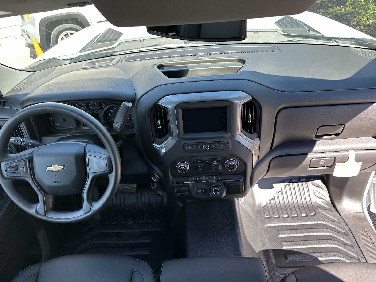 Thumbnail: 2026 Chevrolet Silverado 2500 - 14