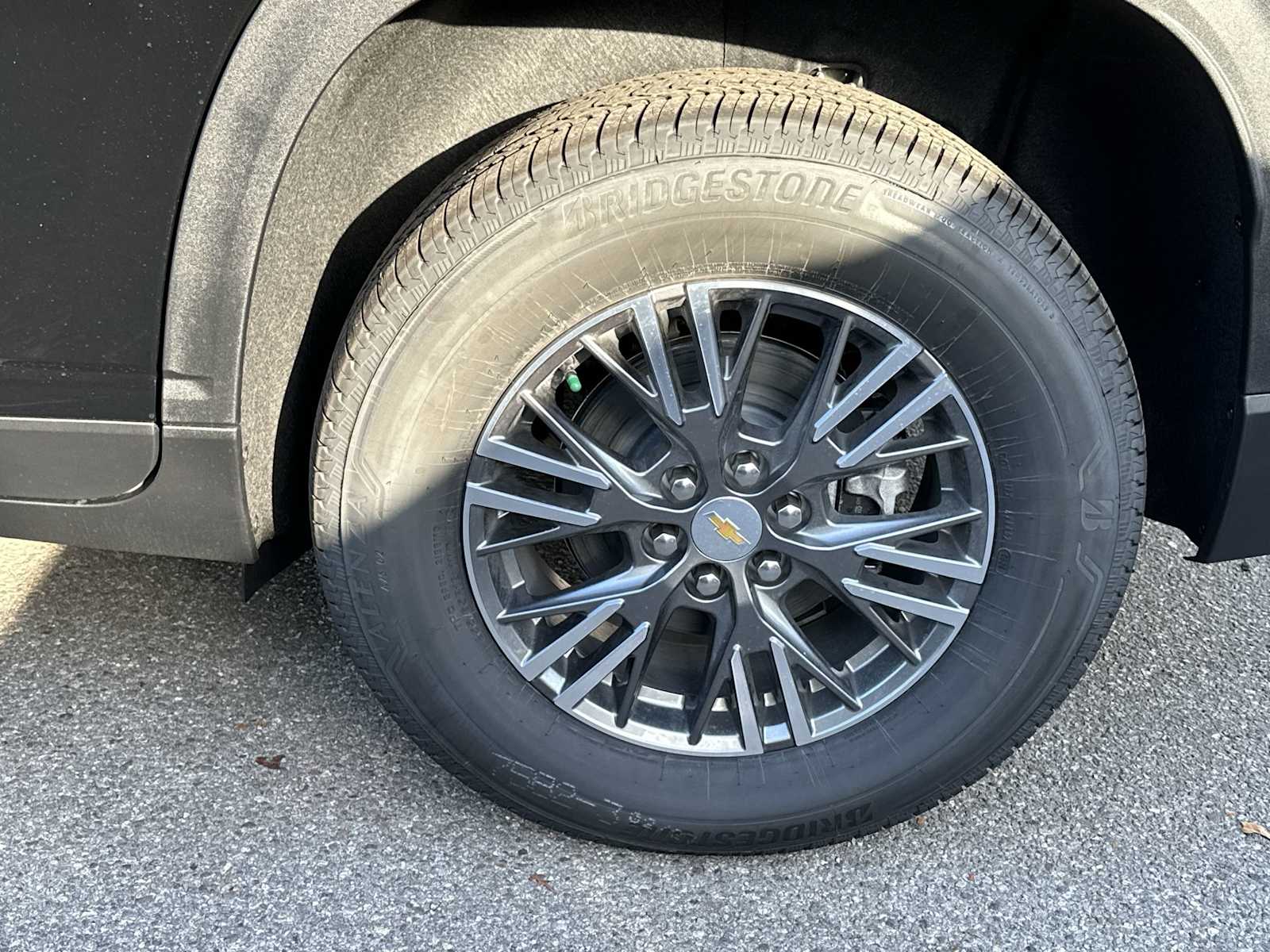 Thumbnail: 2026 Chevrolet Traverse - 12