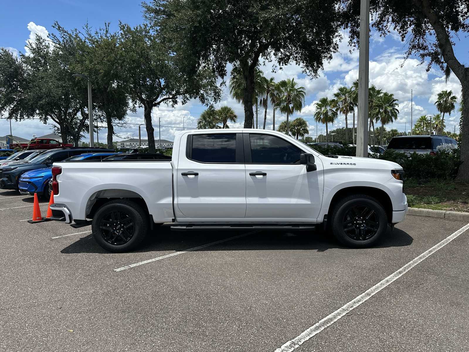 Thumbnail: 2025 Chevrolet Silverado 1500 - 7
